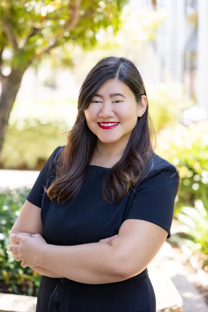 Jessica Cruz, LMFT, LPCC Jessica Cruz - Licensed Marriage and Family Therapist